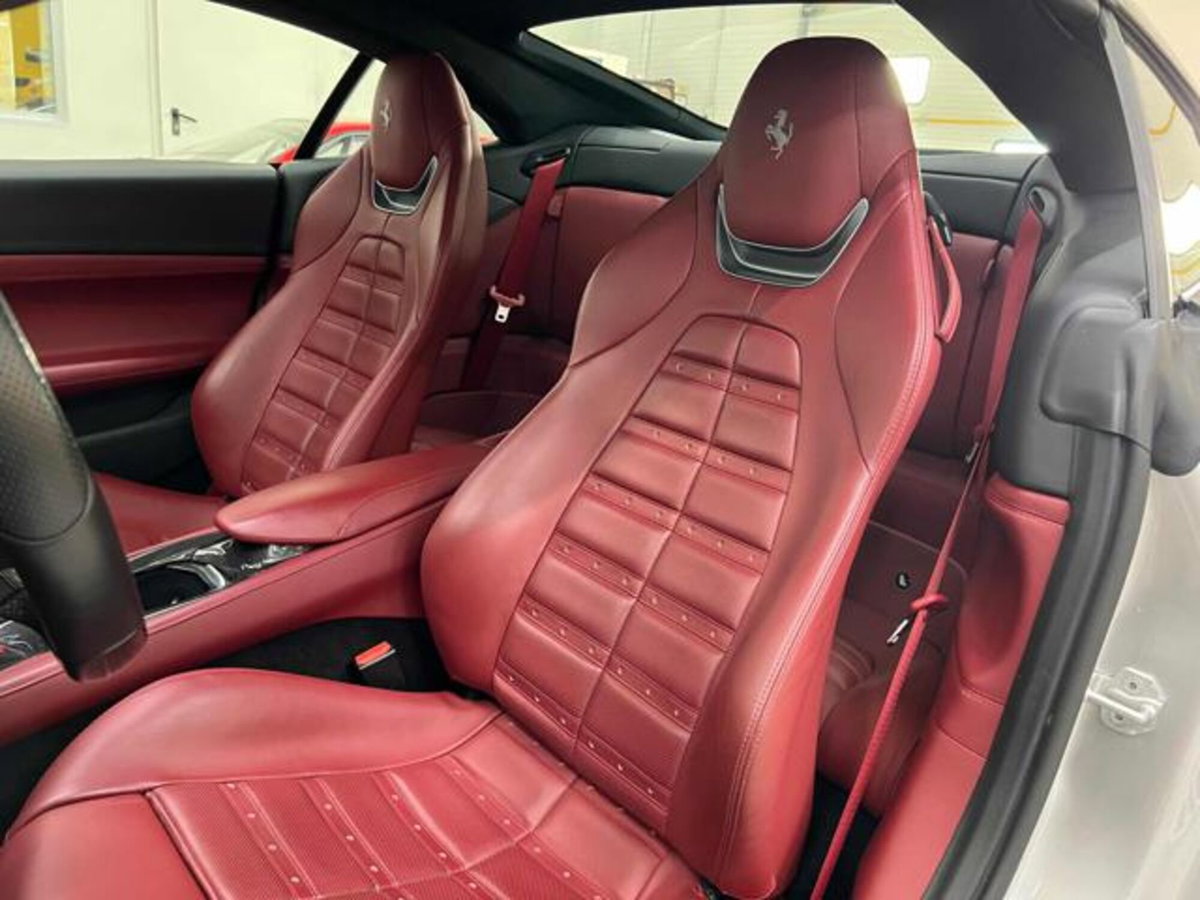 Ferrari Portofino Spider Portofino (7)