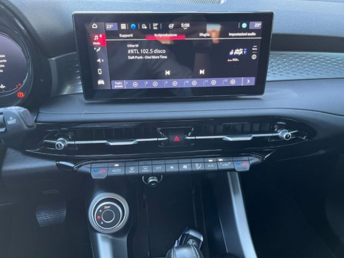 Alfa Romeo Tonale 1.5 hybrid Sprint 130cv tct7 (9)