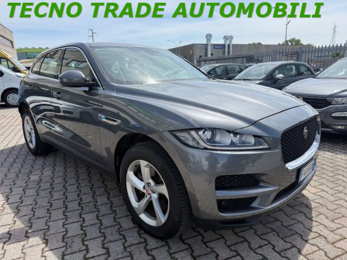 Jaguar F-Pace 2.0 D 180 CV aut. Portfolio (2)