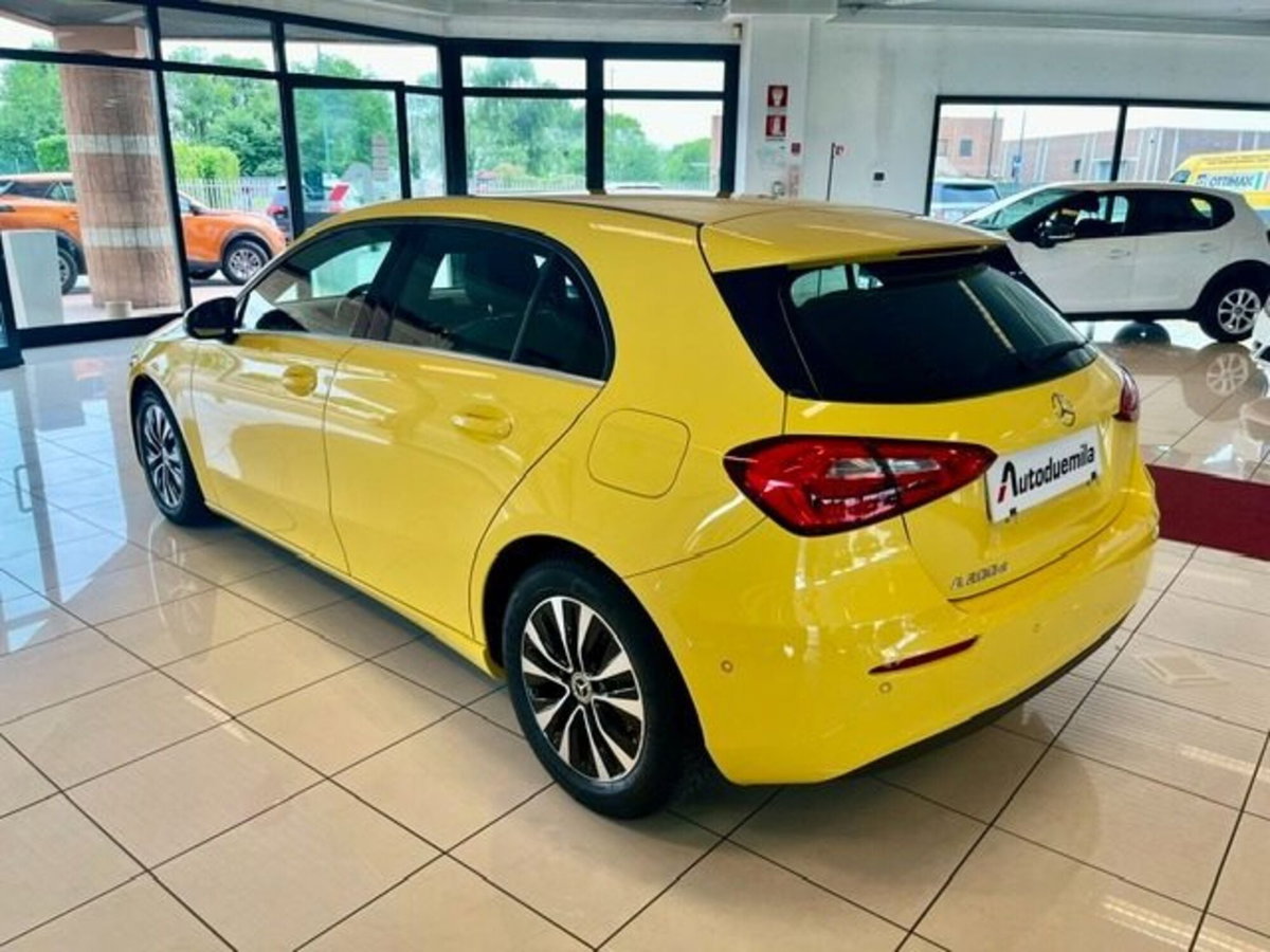 Mercedes-Benz Classe A 200 d AMG Line Premium Plus auto (5)