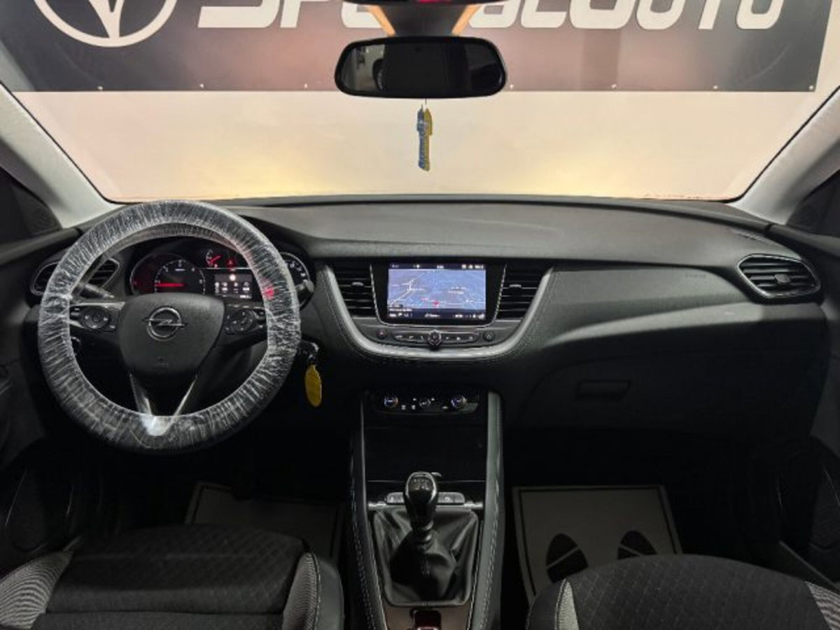 Opel Grandland X 1.5 diesel Ecotec Start&Stop Ultimate (18)