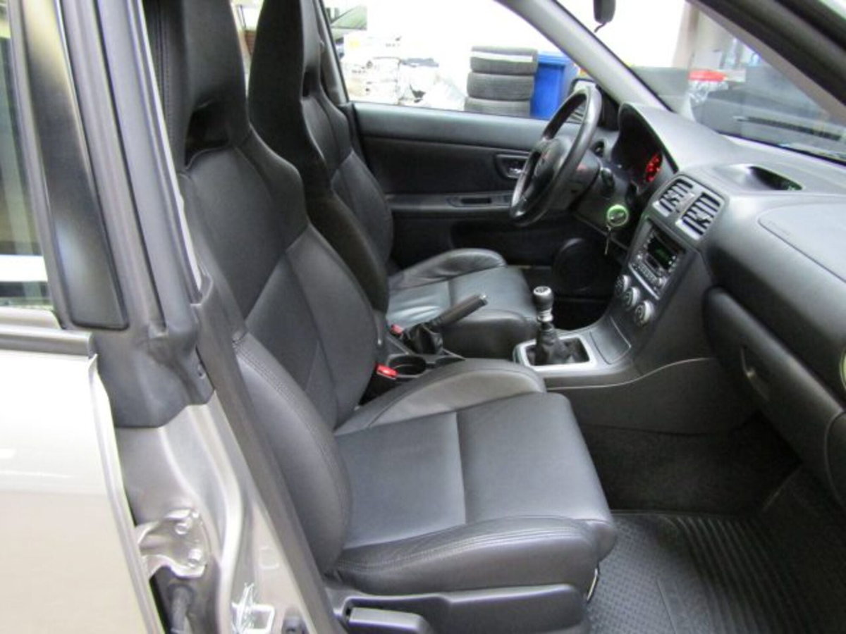 Subaru Impreza 2.5 turbo 16V WRX STi A-Line (16)