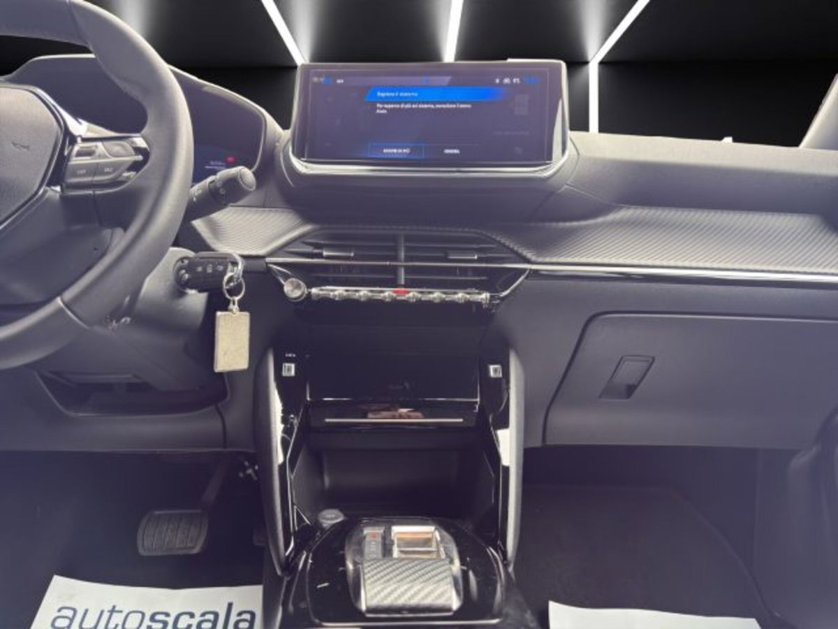 Peugeot 2008 1.2 hybrid Active 136cv e-dcs6 (15)