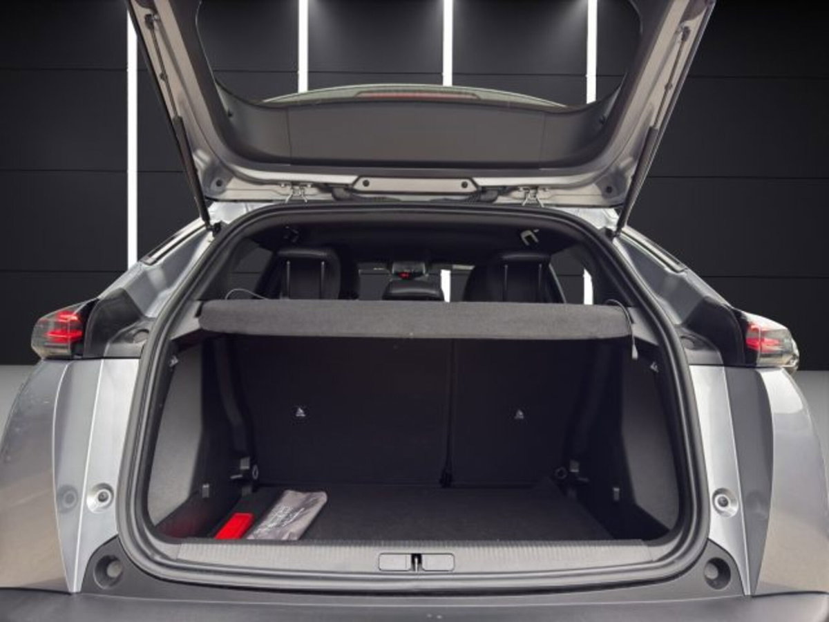Peugeot 2008 1.2 hybrid Active 136cv e-dcs6 (20)