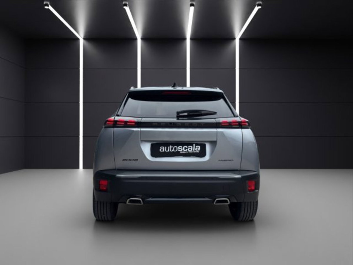 Peugeot 2008 1.2 hybrid Active 136cv e-dcs6 (4)