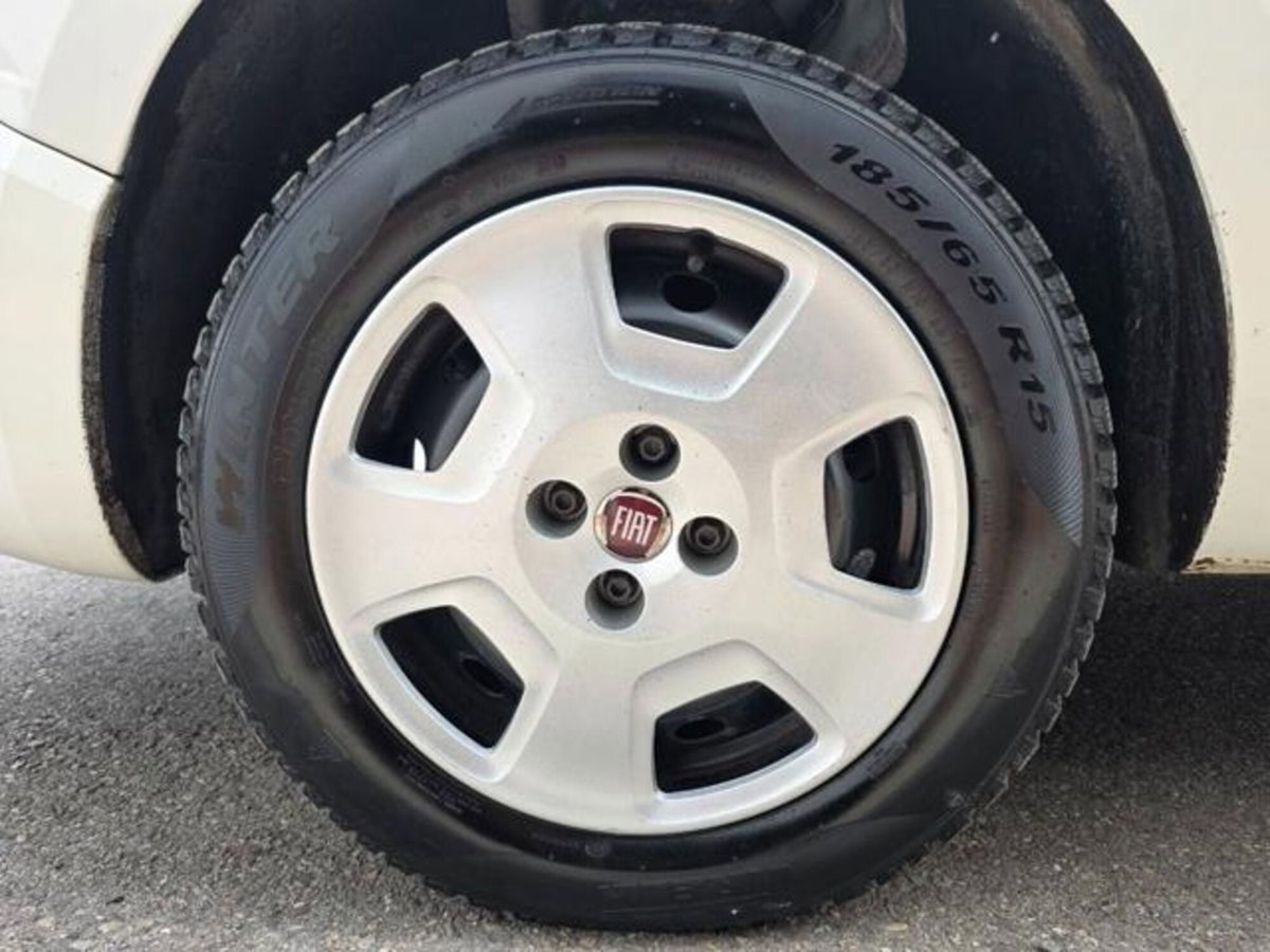 Fiat Qubo 1.4 8V 77 CV Easy Natural Power (9)