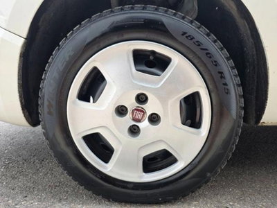 Fiat Qubo 1.4 8V 77 CV Easy Natural Power (9)