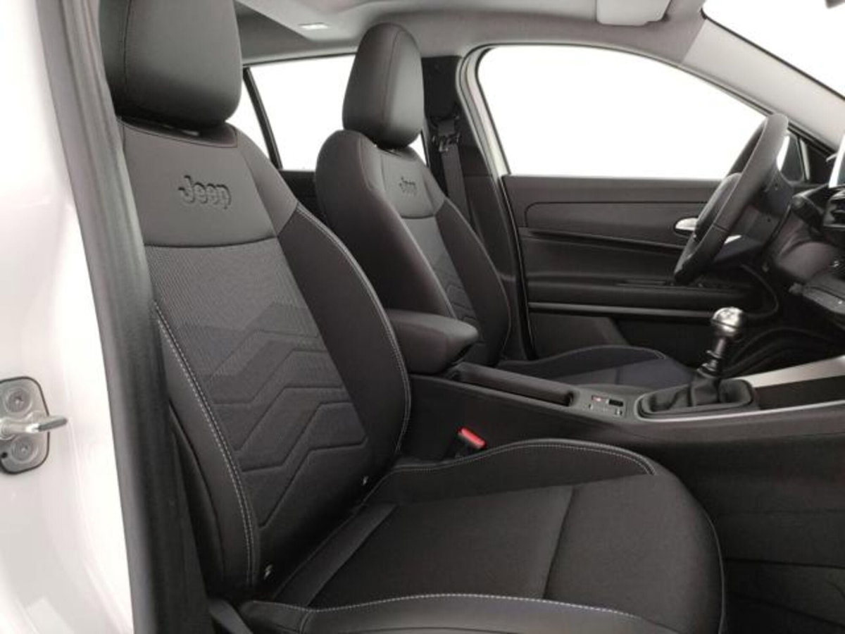 Jeep Avenger 1.2 turbo Altitude fwd 100cv (19)