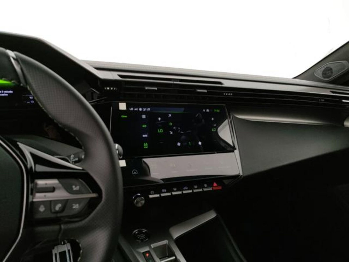 Peugeot 308 1.5 bluehdi GT s&s 130cv eat8 (12)