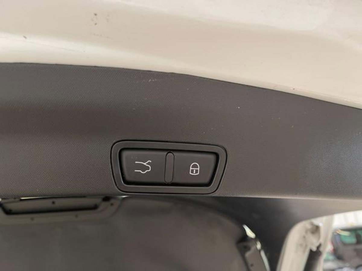 Alfa Romeo Stelvio Stelvio 2.2 Turbodiesel 210 CV AT8 Q4 Ti (16)