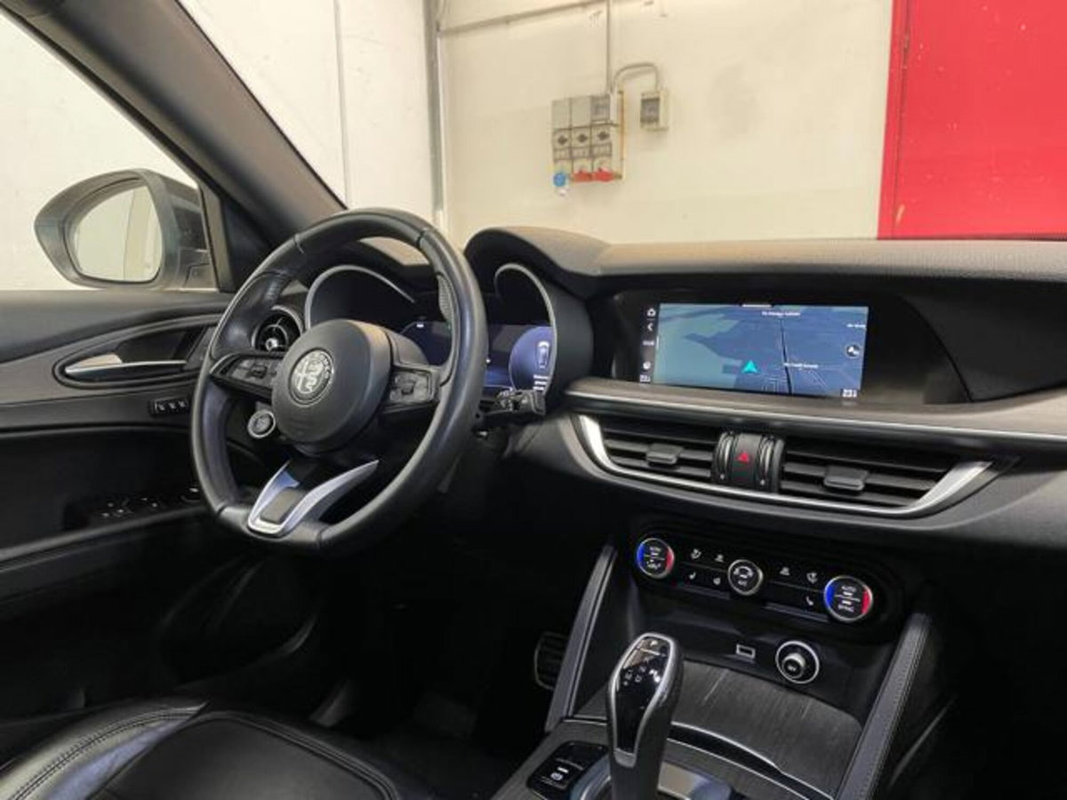 Alfa Romeo Stelvio Stelvio 2.2 Turbodiesel 210 CV AT8 Q4 Ti (19)