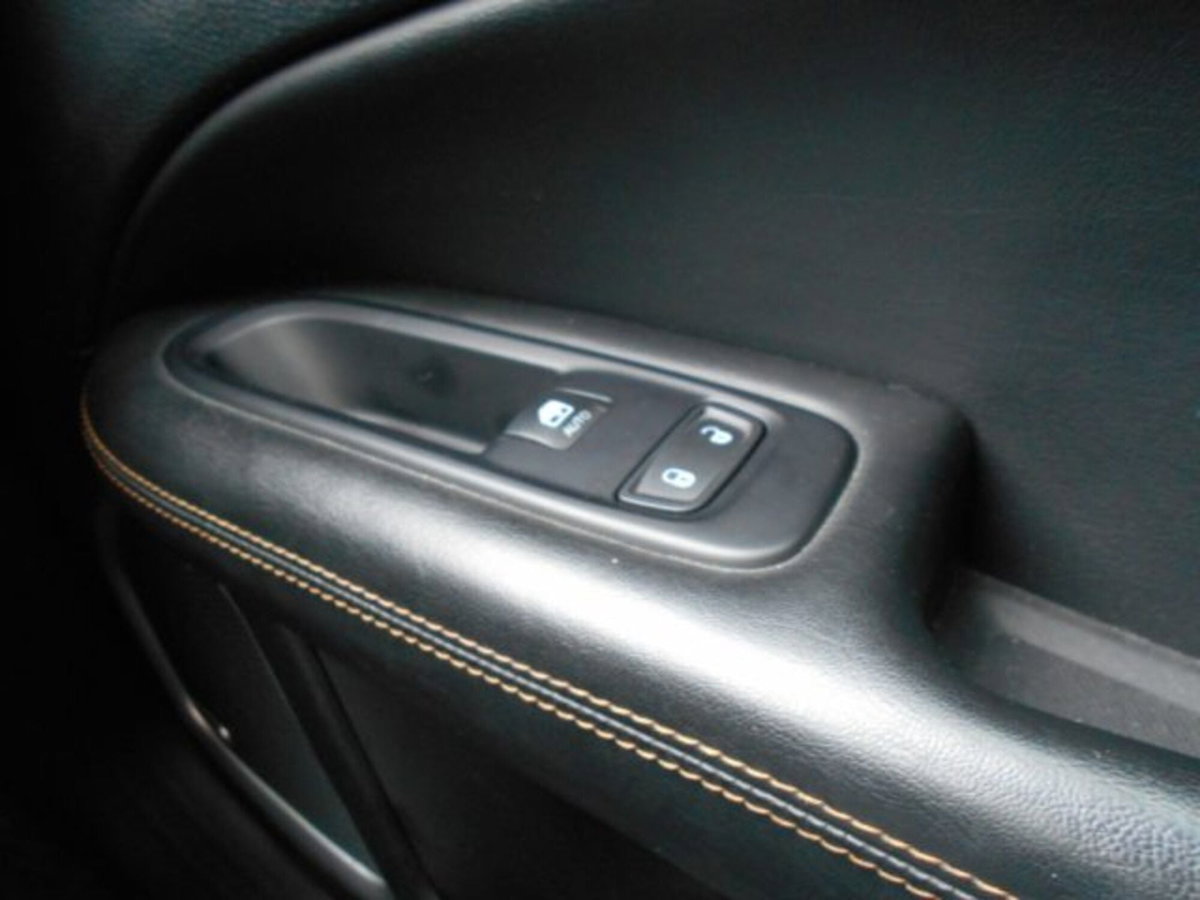 Jeep Compass 2.0 Multijet II 4WD Night Eagle (15)