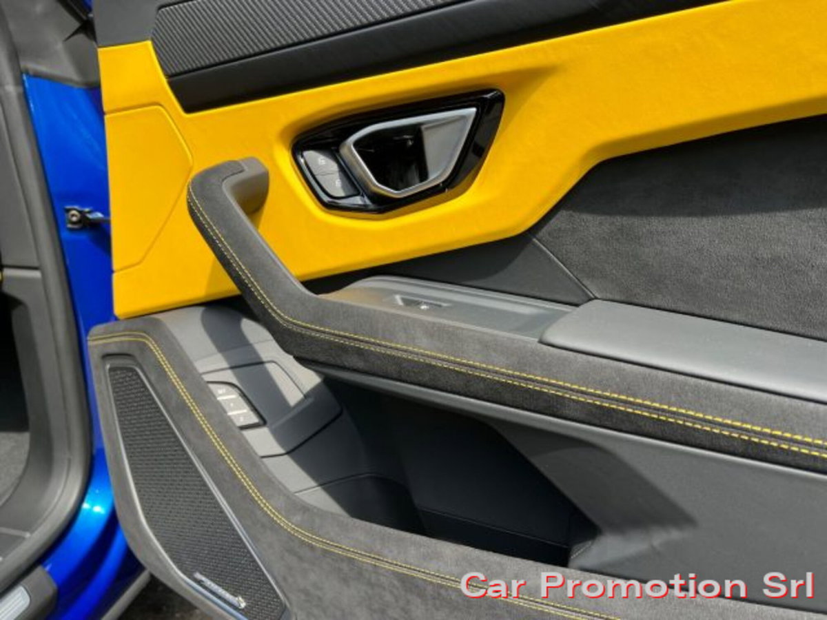 Lamborghini Urus 4.0 V8 S auto (11)