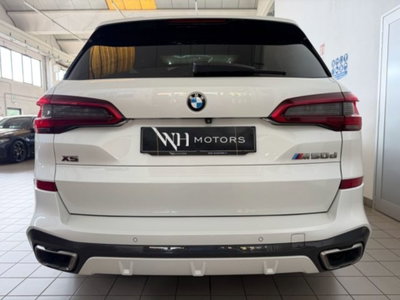 BMW X5 M50d (5)