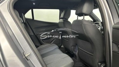 Peugeot 2008 1.2 hybrid Allure 145cv e-dcs6 (11)