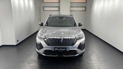 Peugeot 2008 1.2 hybrid Allure 145cv e-dcs6 (2)