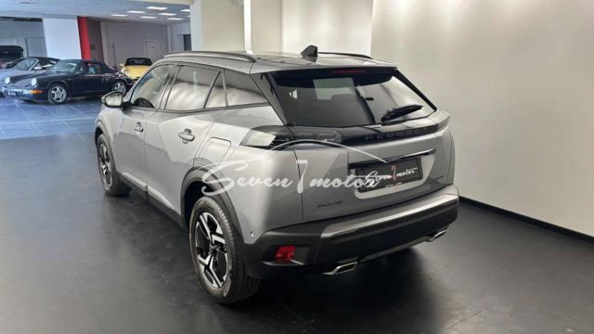 Peugeot 2008 1.2 hybrid Allure 145cv e-dcs6 (4)