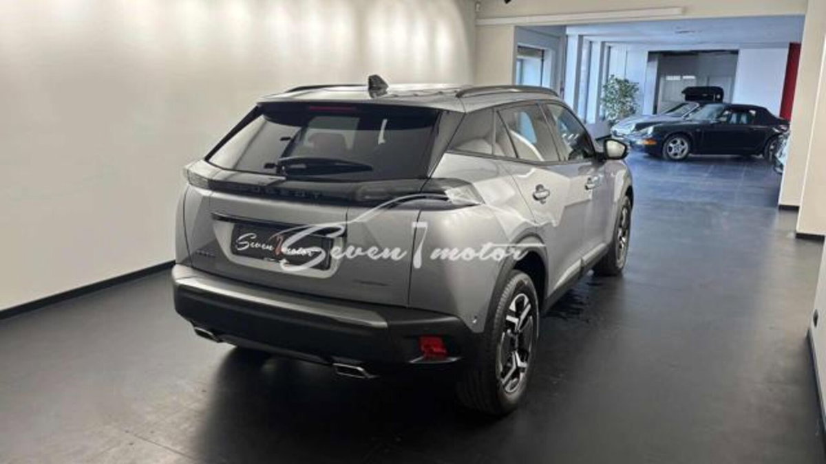 Peugeot 2008 1.2 hybrid Allure 145cv e-dcs6 (6)
