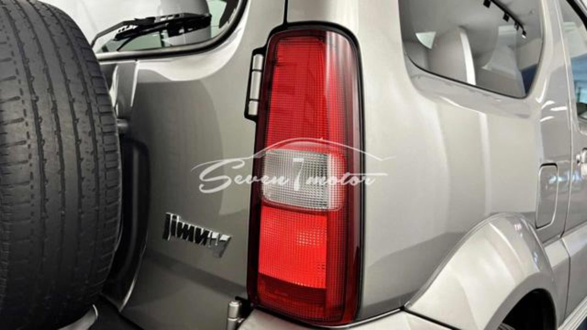 Suzuki Jimny 1.3 4WD Evolution Plus (14)