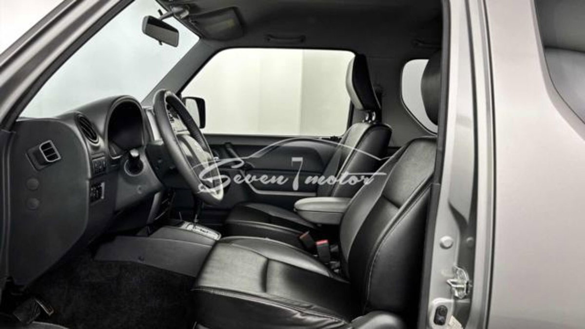 Suzuki Jimny 1.3 4WD Evolution Plus (8)