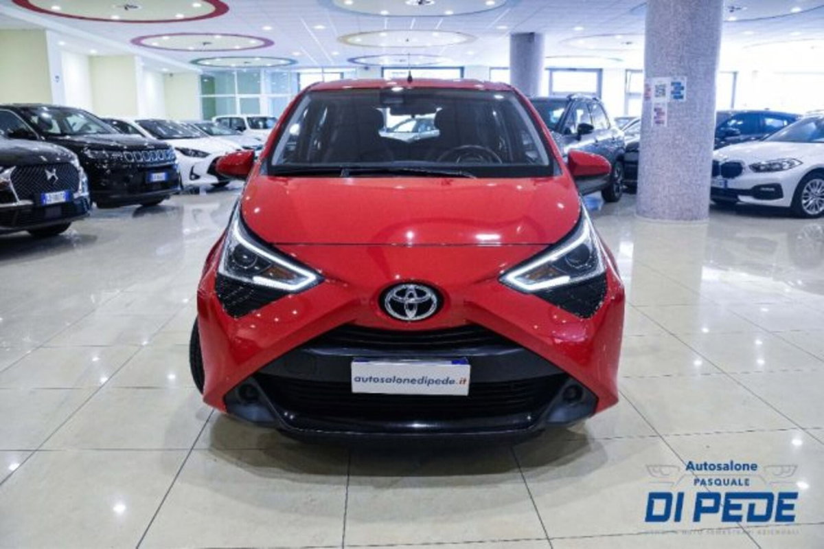 Toyota Aygo Connect 1.0 VVT-i 72 CV 5 porte x-you MMT (2)