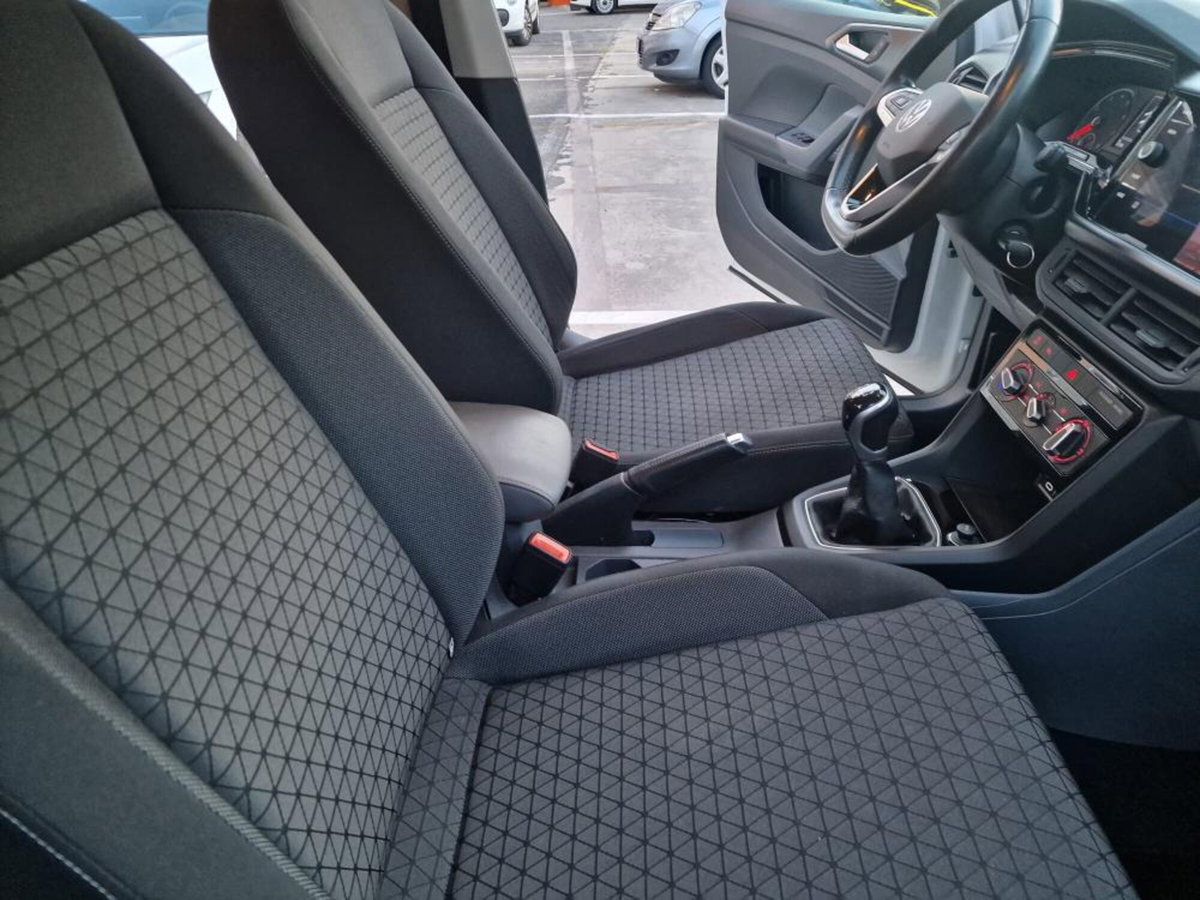 Volkswagen T-Cross 1.0 tsi Edition 95cv (11)