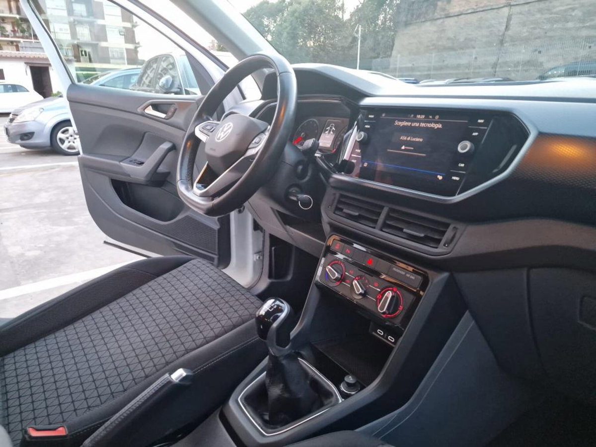 Volkswagen T-Cross 1.0 tsi Edition 95cv (12)
