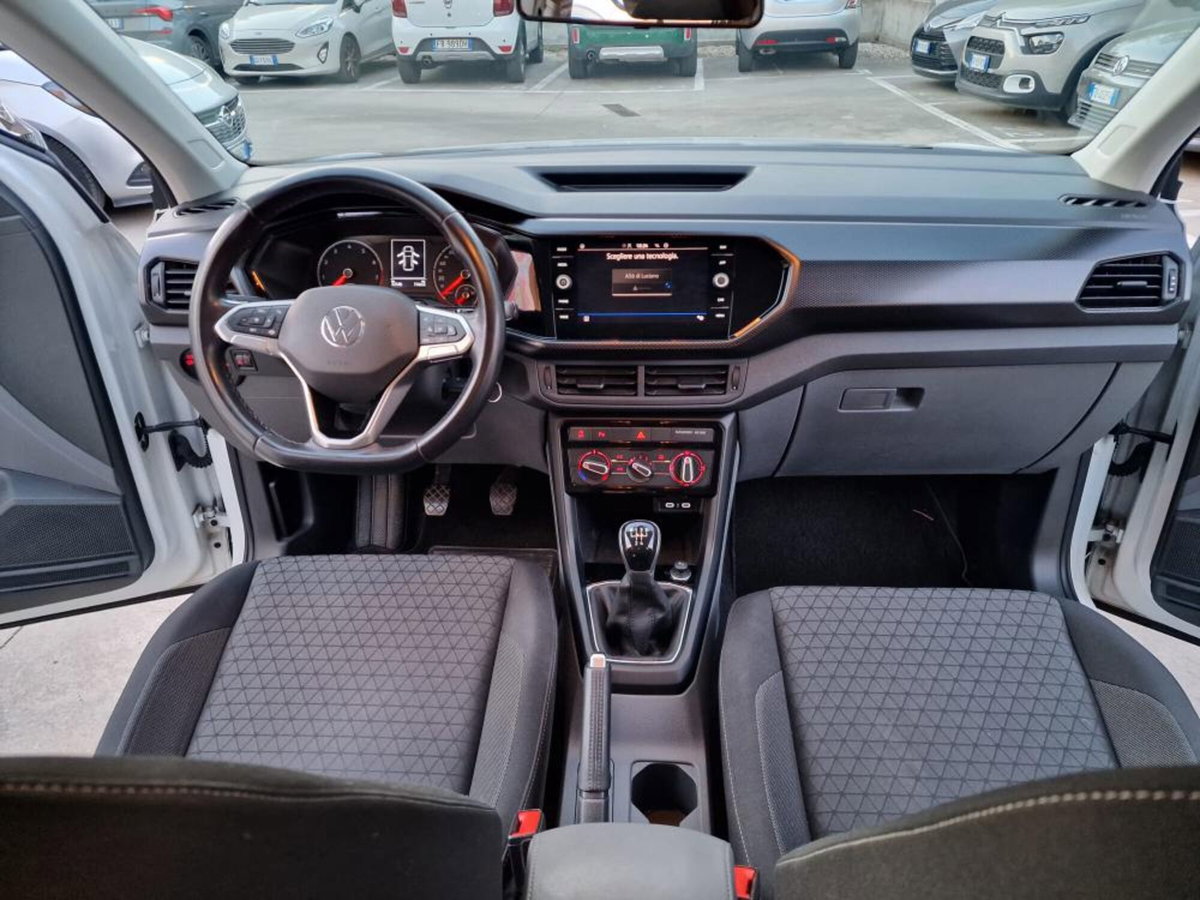 Volkswagen T-Cross 1.0 tsi Edition 95cv (14)