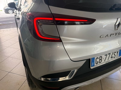 Renault Captur TCe 100 CV Intens (14)