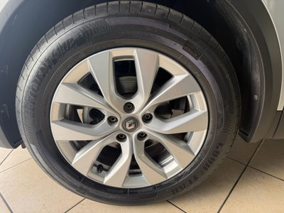 Renault Captur TCe 100 CV Intens (15)