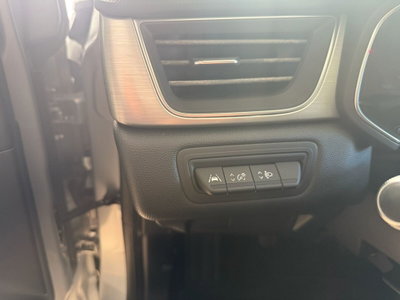 Renault Captur TCe 100 CV Intens (9)