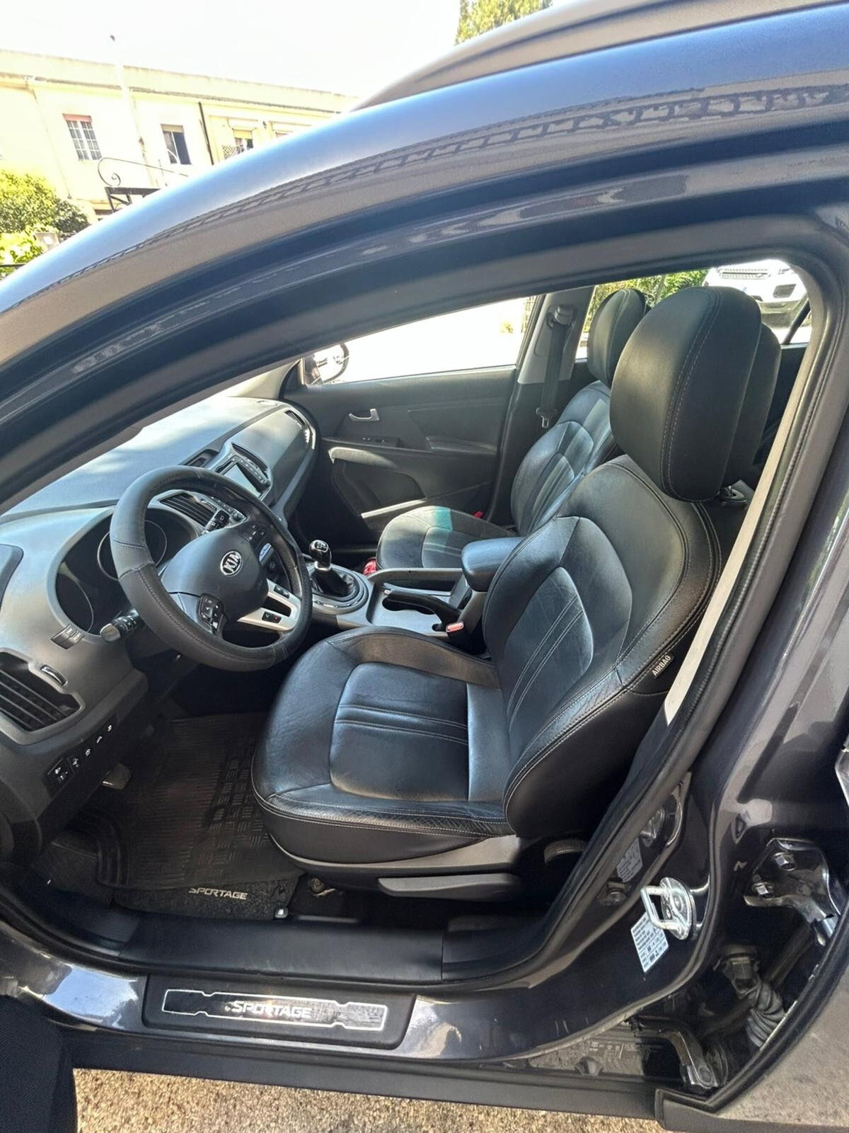 Kia Sportage 1.7 CRDI VGT 2WD Cool (9)