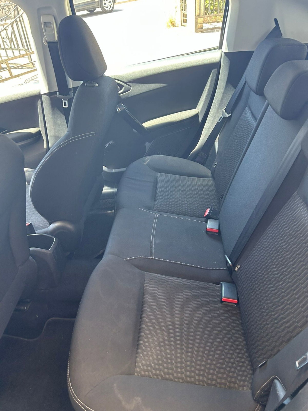 Peugeot 208 75 5 porte Allure (7)