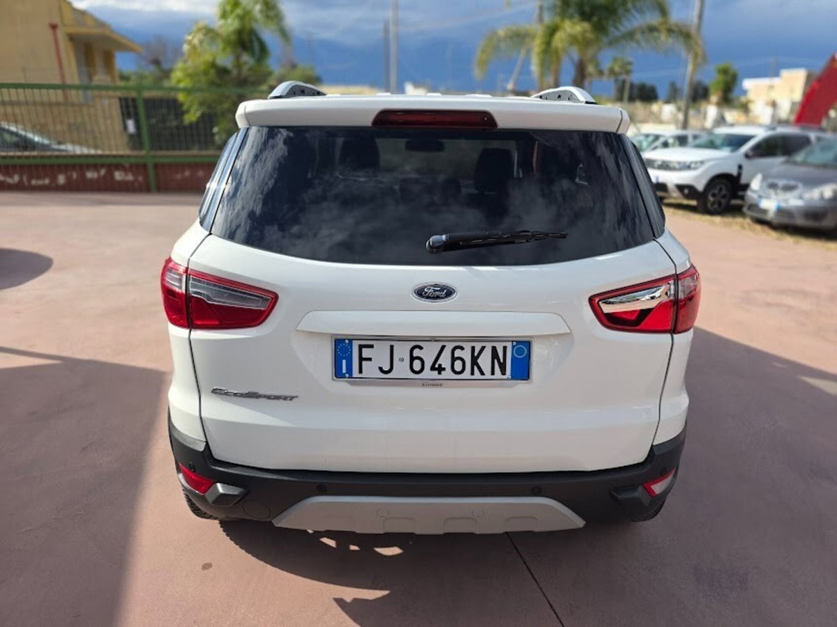 Ford EcoSport 1.5 TDCi 95 CV Titanium (12)
