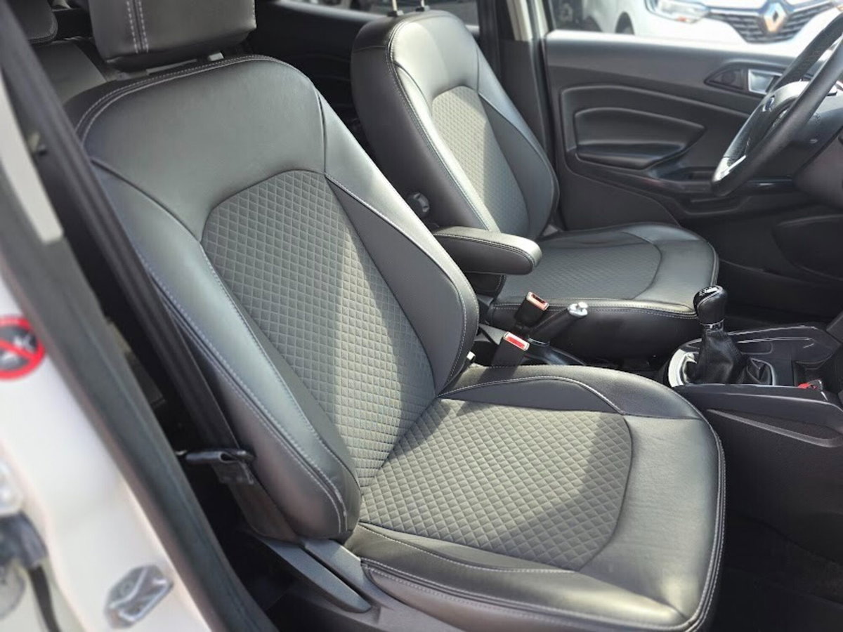 Ford EcoSport 1.5 TDCi 95 CV Titanium (17)