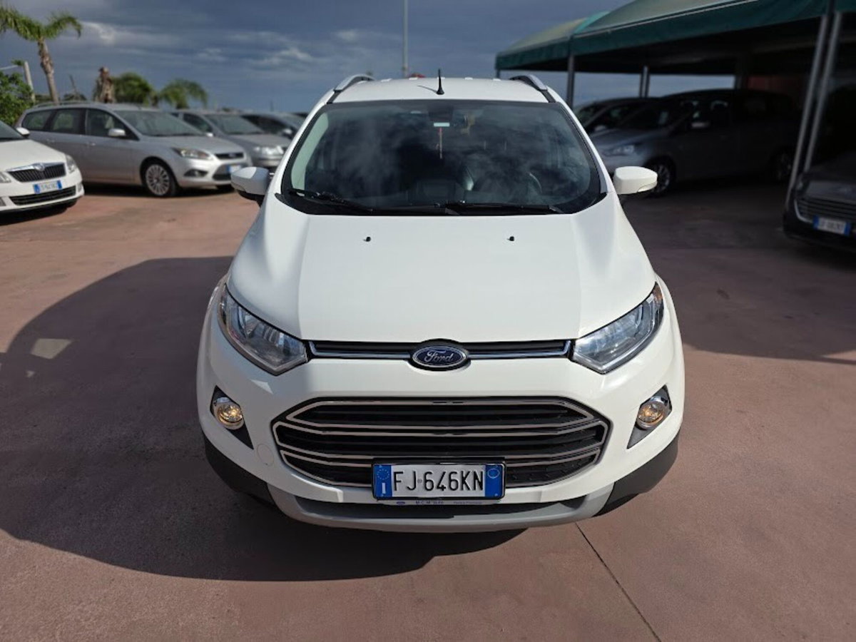 Ford EcoSport 1.5 TDCi 95 CV Titanium (9)