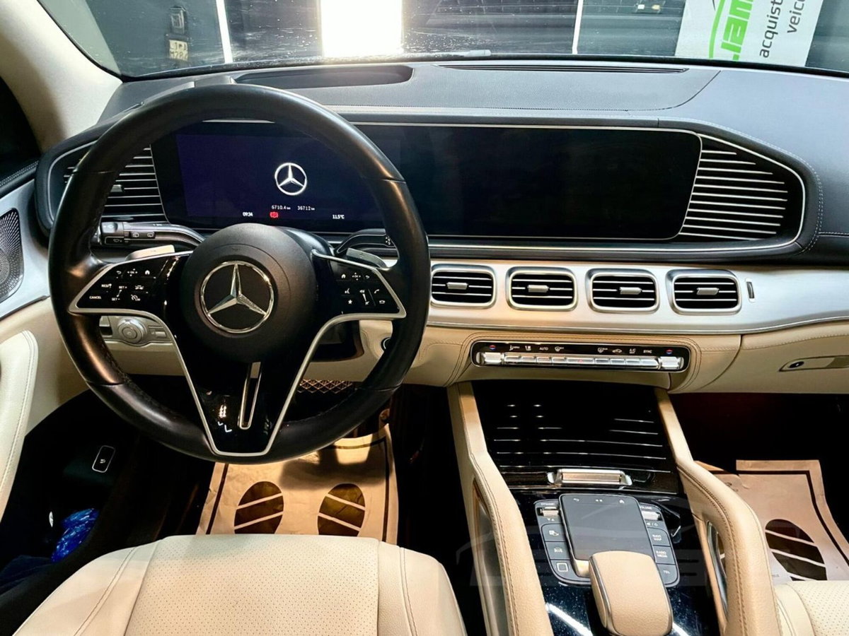 Mercedes-Benz GLC SUV 300 d AMG Line Premium Plus 4matic auto (11)