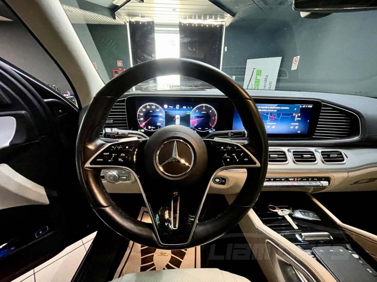 Mercedes-Benz GLC SUV 300 d AMG Line Premium Plus 4matic auto (13)