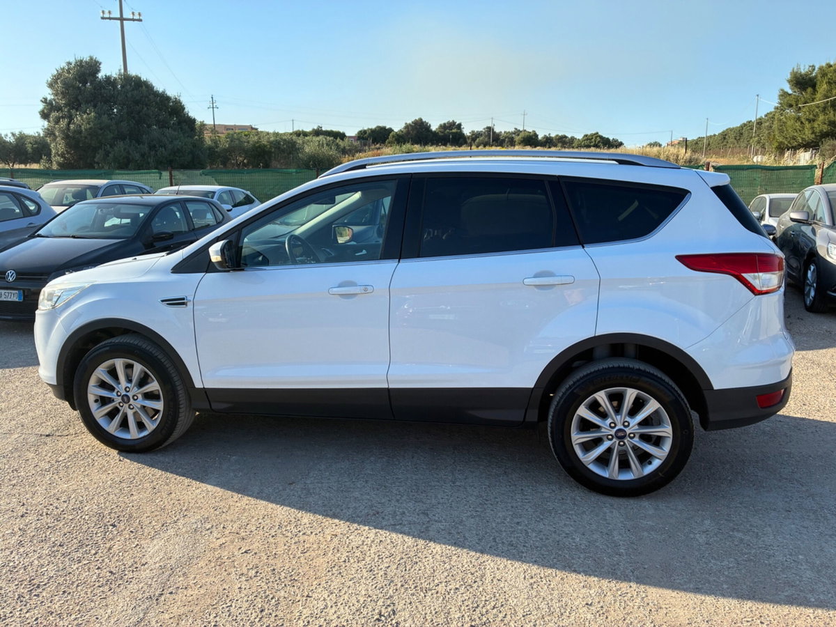 Ford Kuga 2.0 TDCI 120 CV S&S 2WD Titanium X (5)