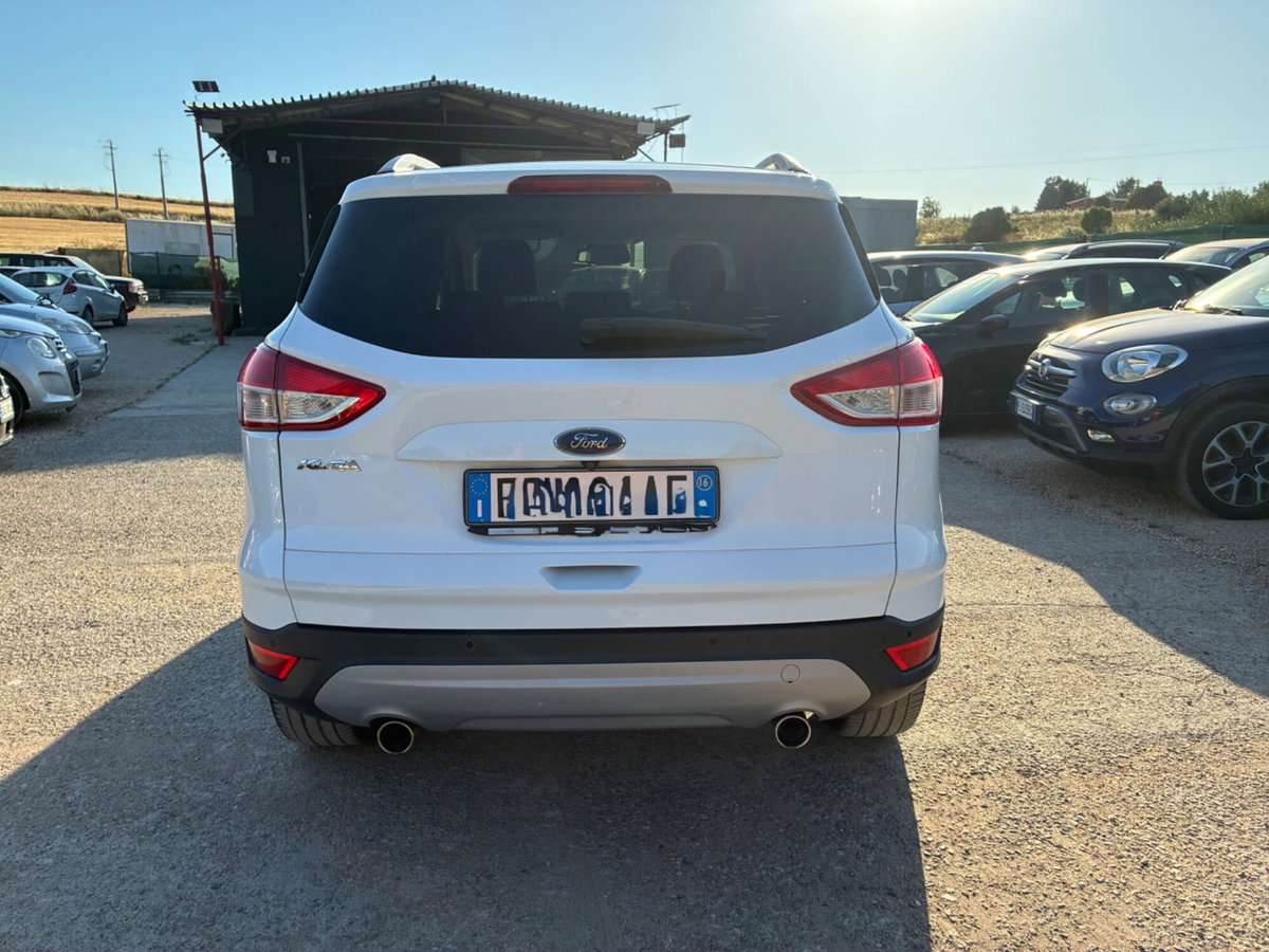 Ford Kuga 2.0 TDCI 120 CV S&S 2WD Titanium X (7)