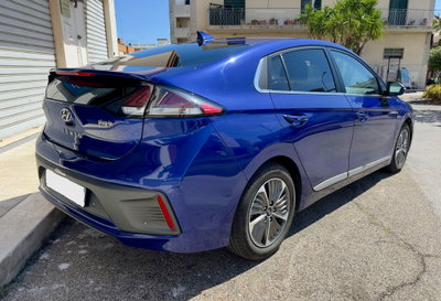 Hyundai Ioniq Plug-in Hybrid DCT Prime (4)