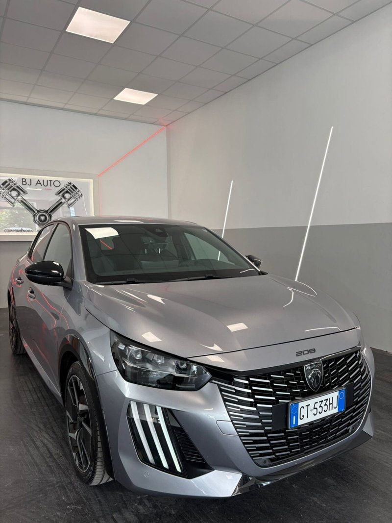 Peugeot 208 motore elettrico 136 CV 5 porte GT