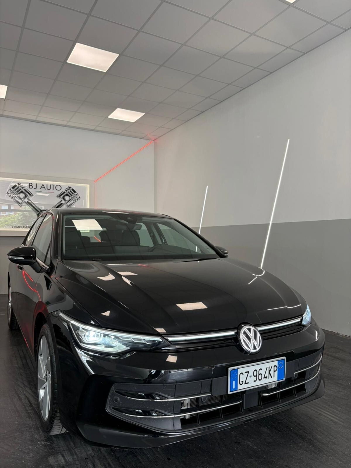 Volkswagen Golf Variant 2.0 TDI 150 CV DSG SCR 4Motion R-Line