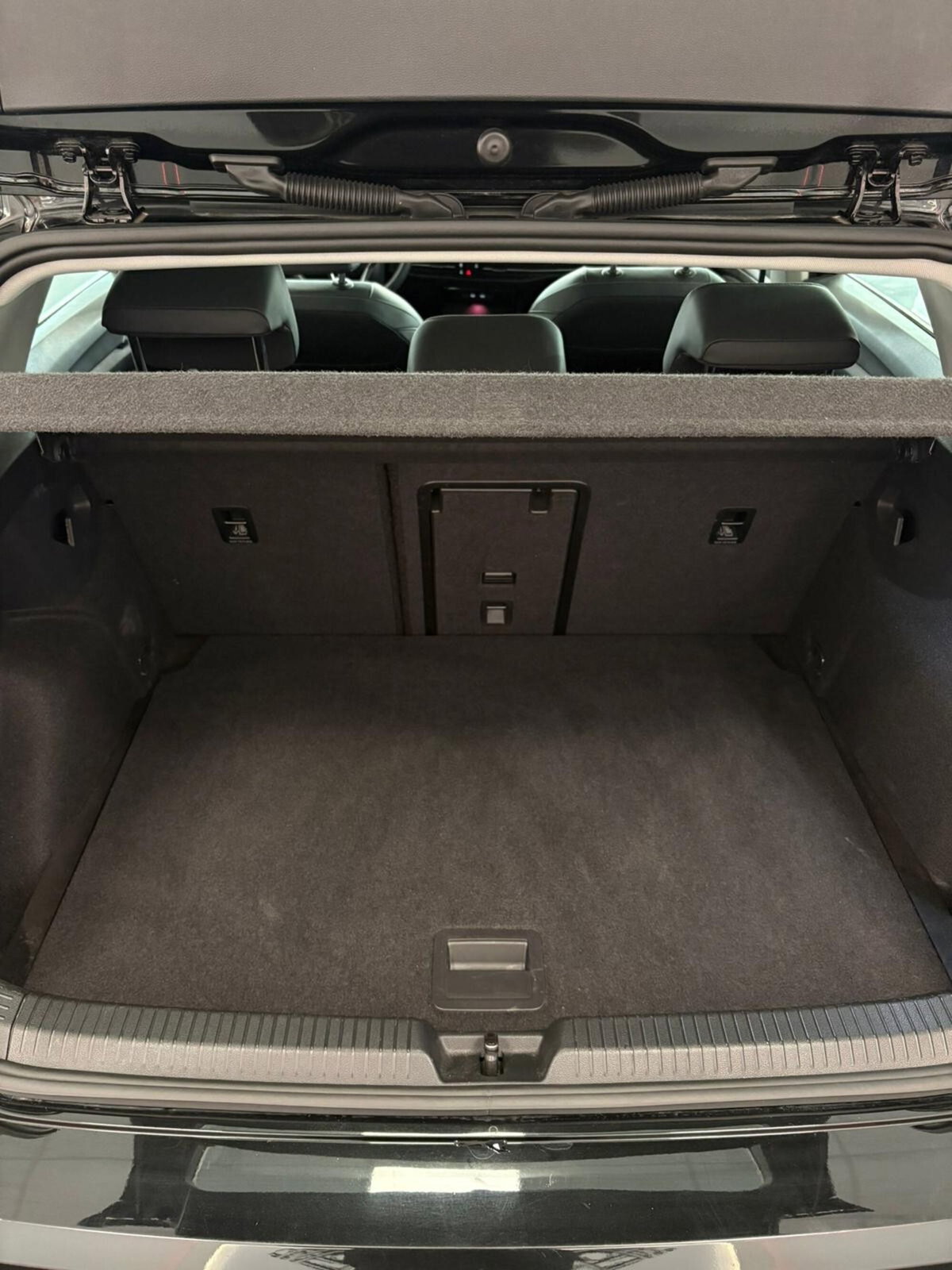 Volkswagen Golf Variant 2.0 TDI 150 CV DSG SCR 4Motion R-Line (6)