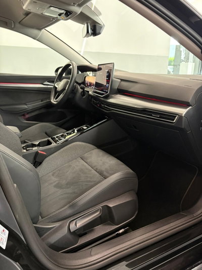 Volkswagen Golf Variant 2.0 TDI 150 CV DSG SCR 4Motion R-Line (7)