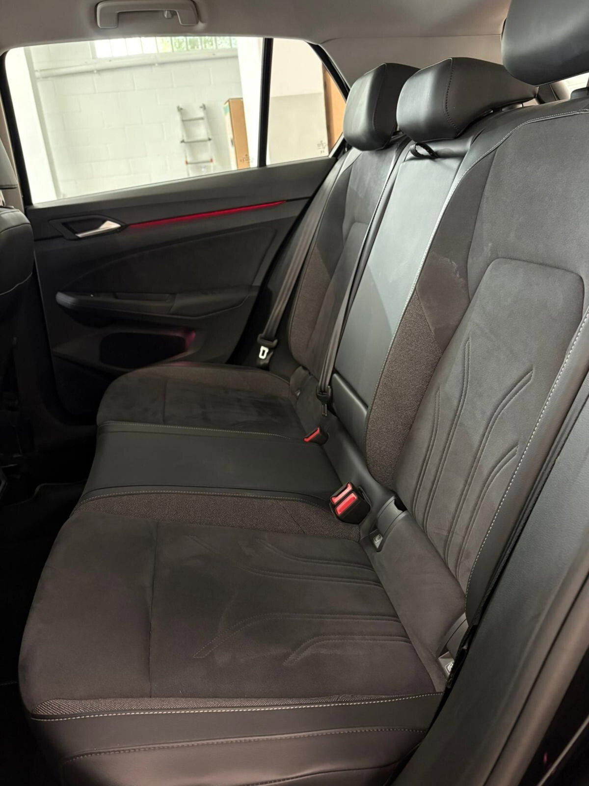 Volkswagen Golf Variant 2.0 TDI 150 CV DSG SCR 4Motion R-Line (8)