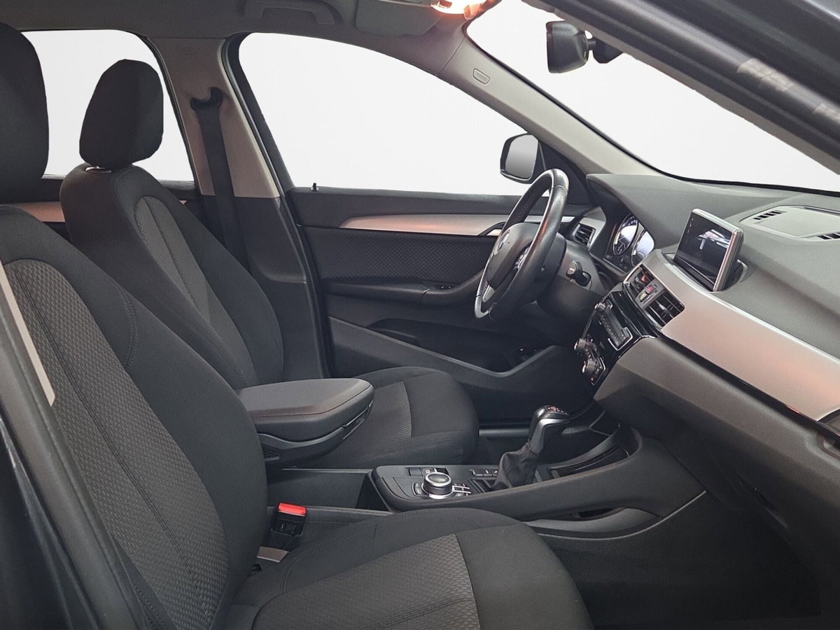 BMW X1 xDrive25e Business Advantage (17)