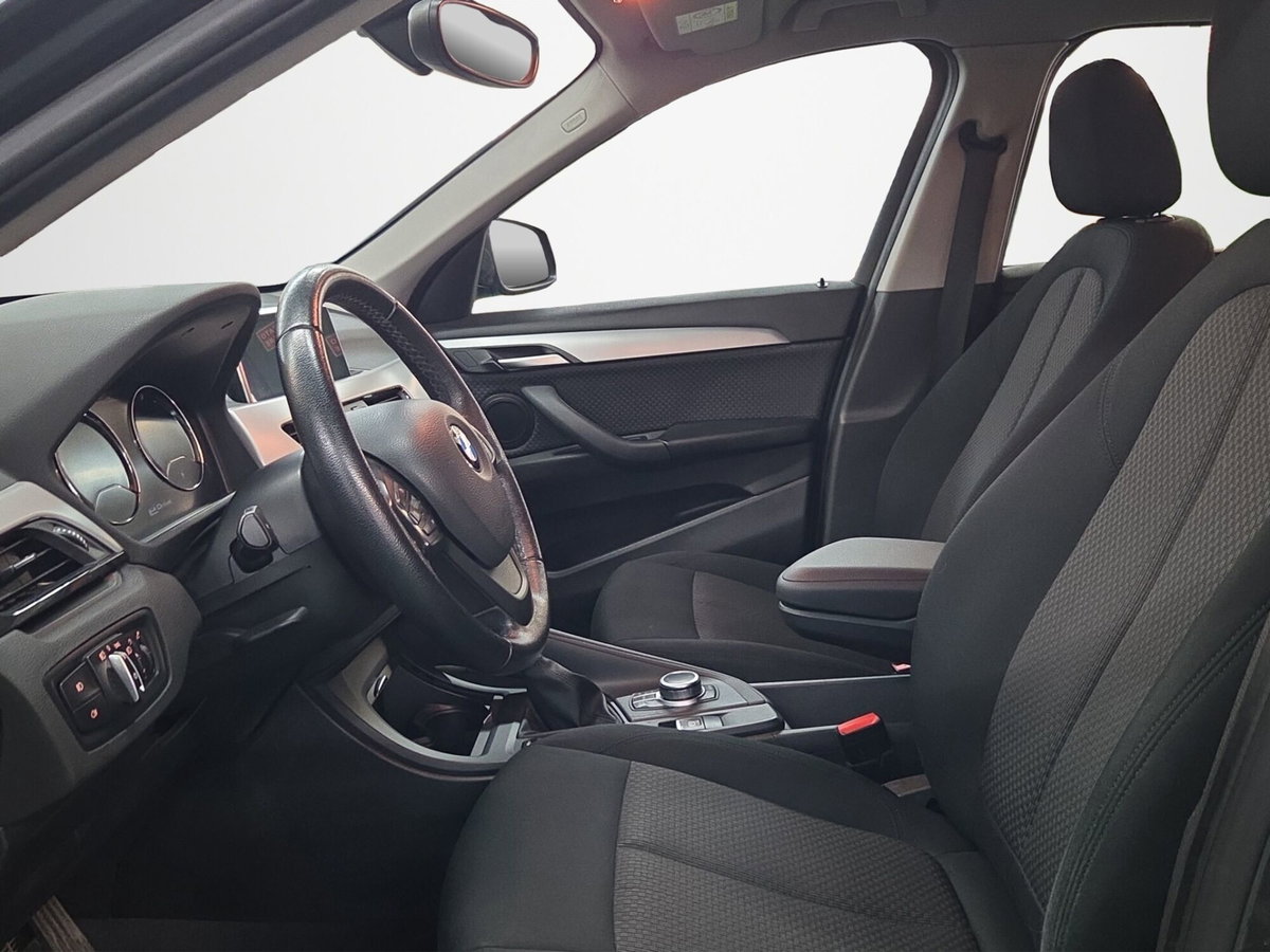 BMW X1 xDrive25e Business Advantage (9)