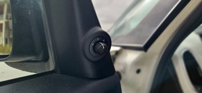 Fiat 500L 1.3 Multijet 95 CV Dualogic Lounge (12)