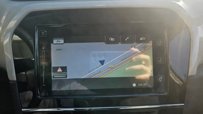 Suzuki Vitara 1.6 DDiS V-Top (9)